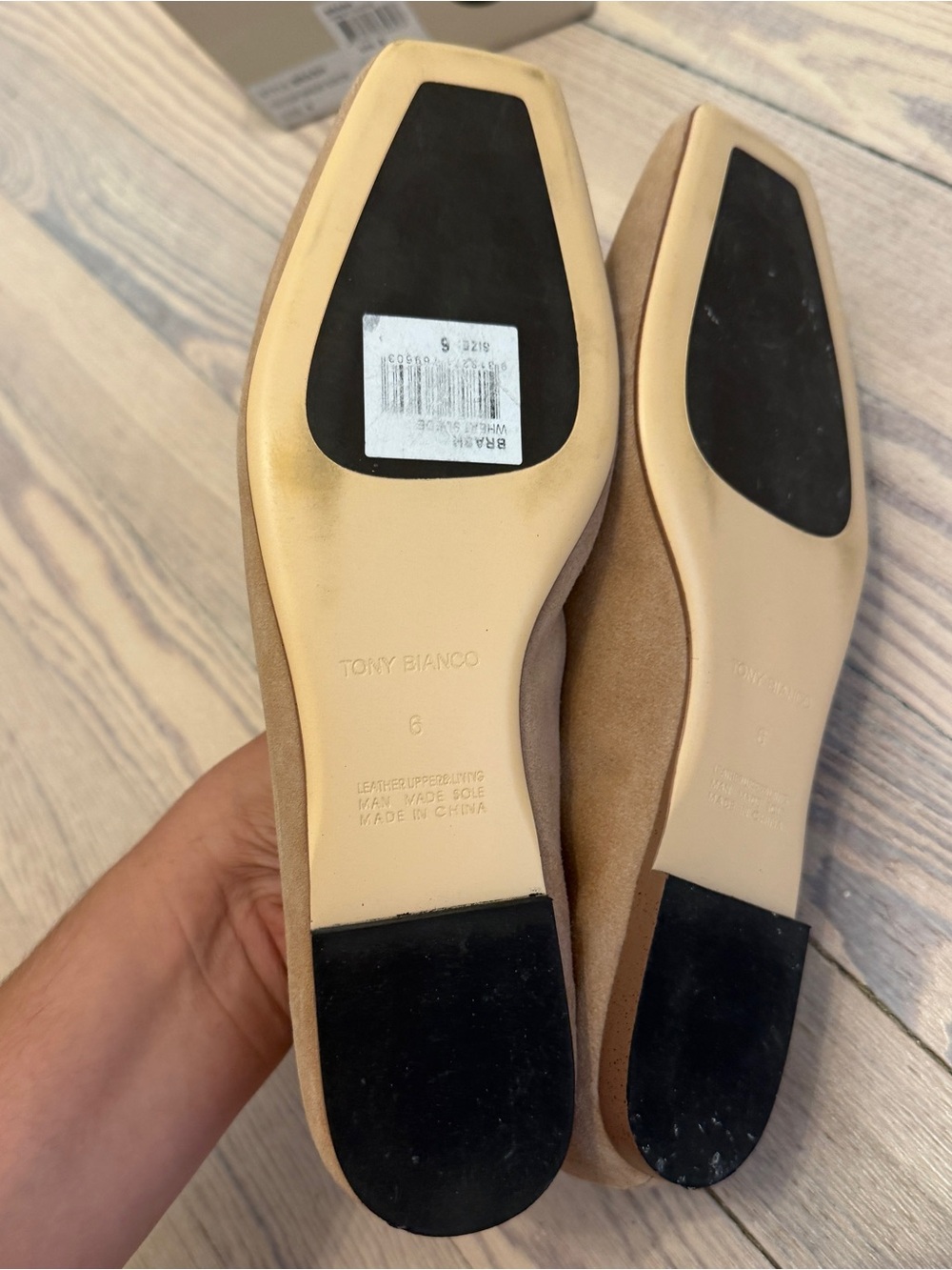 TONY BIANCO Women’s Brash Wheat Suede Square Toe Ballet Flats Shoes Size 6 - Picture 3 of 5